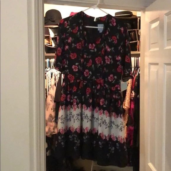 CeCe floral dress - Picture 3 of 8